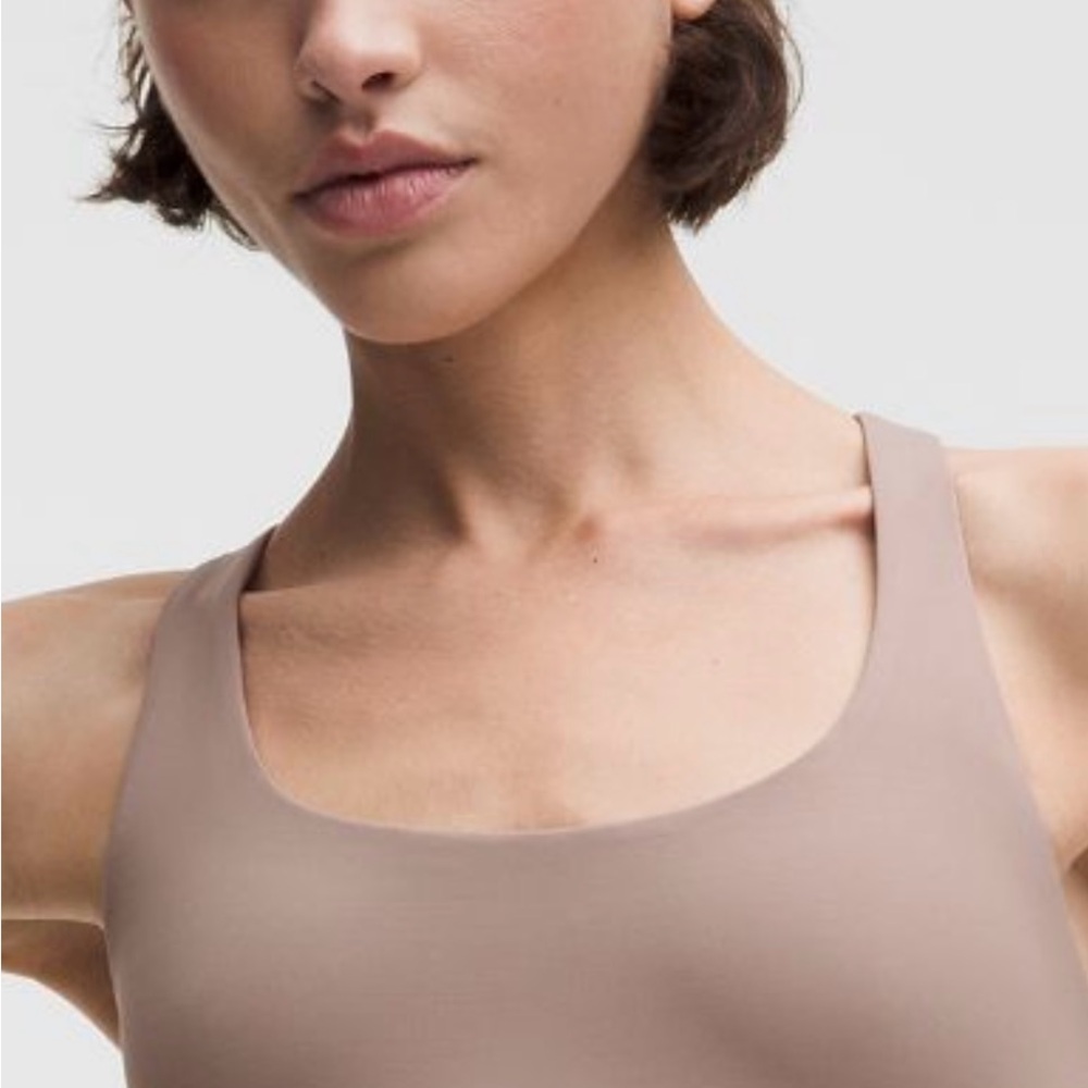 Lululemon Energy Longline Evolve Bra in Ash Rose, size M, NWT! - Picture 3 of 4